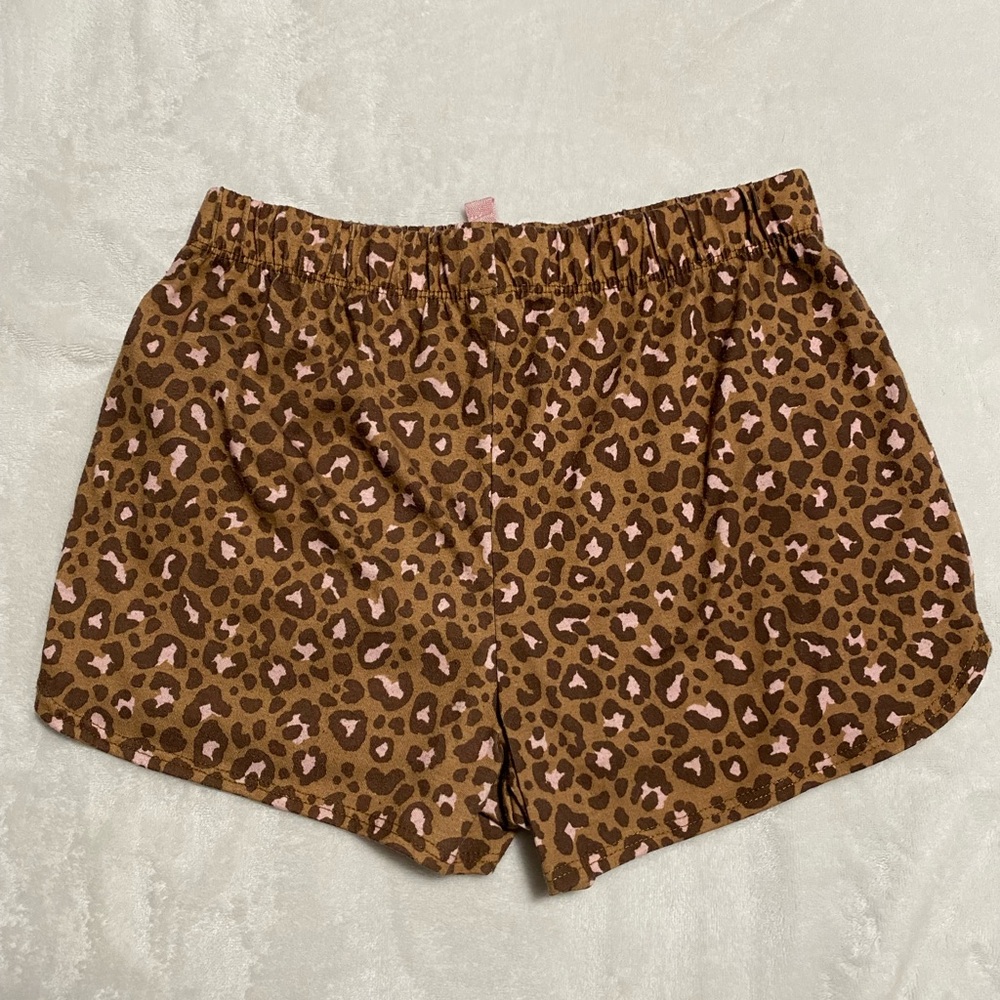 Old Navy Girls Leopard Pajama Shorts - Picture 3 of 4